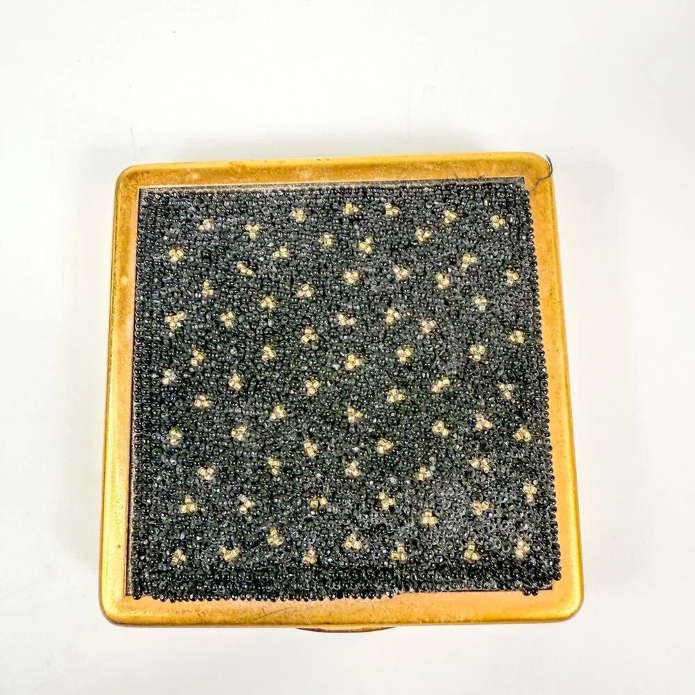 Elgin American Gold Tone Square Powder Compact Case Black Seed Beaded